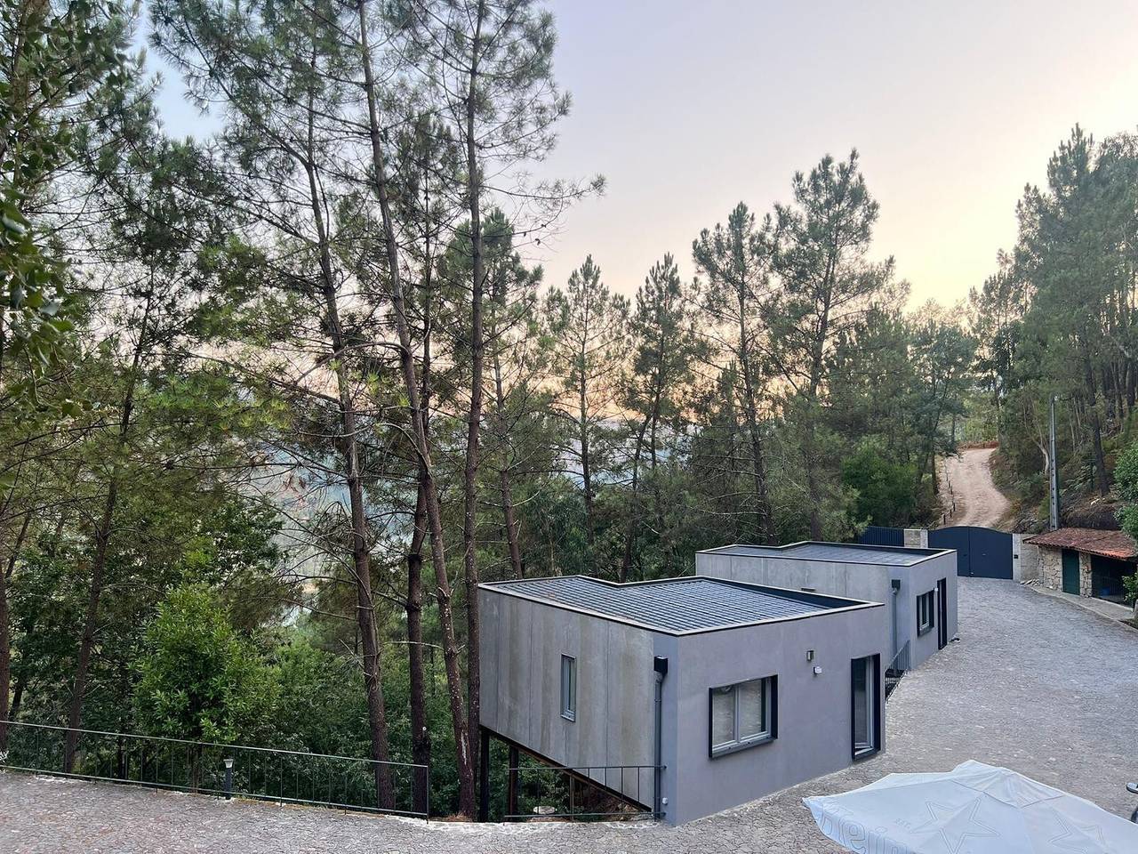 Casa do Martinho: Refúgio de Montanha com Vista para o Lago, Terraço Partilhado e Wi-Fi in Vilar da Veiga, Parque Nacional da Peneda-Gerês