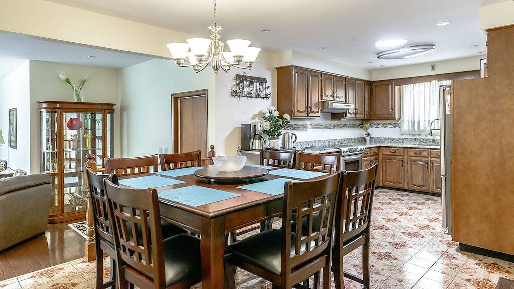 ** Neu ** Fallsview Escape - Walk To The Falls! in Niagara Falls, Niagara Fälle