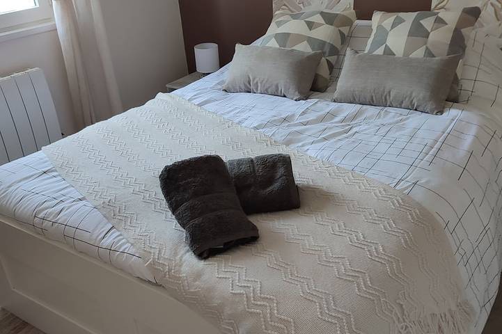 Location de vacances pour 6 personnes, avec terrasse et jardin à Lanchères - 4