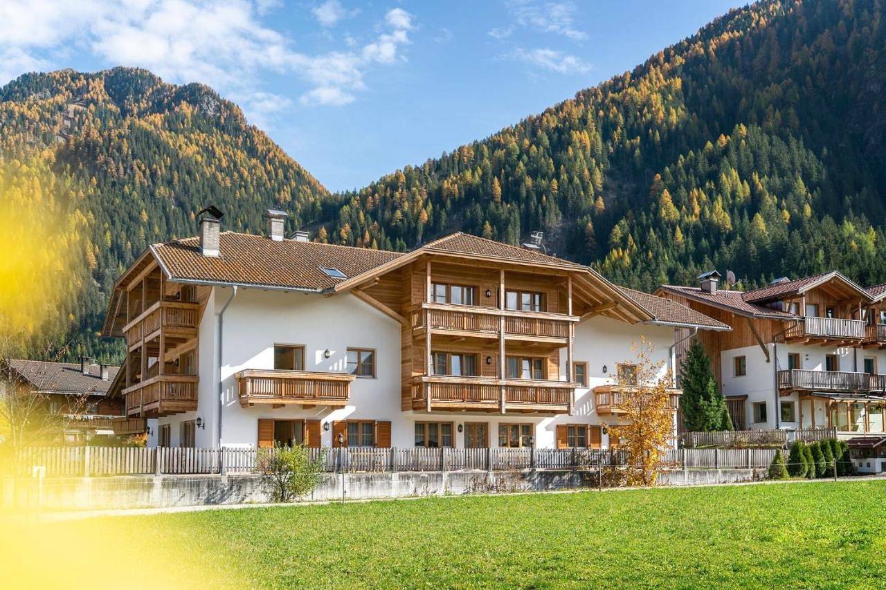 Two-Bedroom Apartment in Villgratener Berge, Valle di Casies