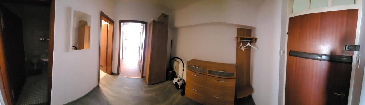 Ganze Wohnung, One-Bedroom Apartment in Straubing, Ostbayern