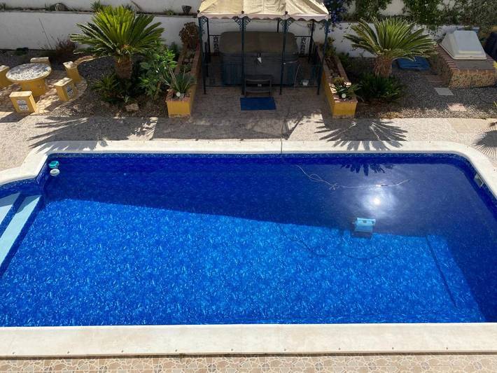Casa rural para 8 personas, con Balcón y Jacuzzi además de Jardín y Piscina en Arboleas