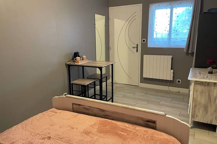 Location de vacances pour 2 personnes, avec Jacuzzi à Les Hayes - 2