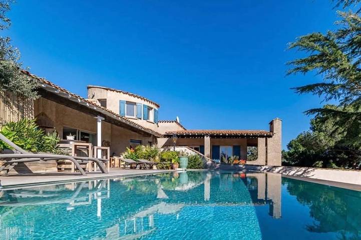 Maison de vacances pour 14 personnes, avec terrasse et jardin à Frontignan