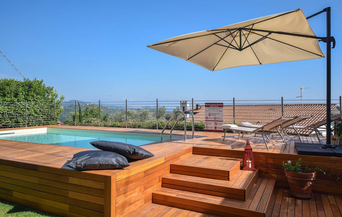 Apartment mit Meerblick, Pool, Garten und Parkplatz in Massarosa, Italienische Riviera