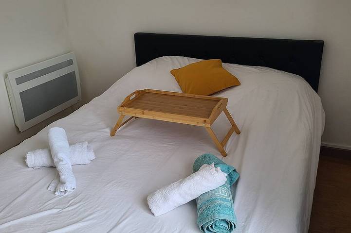 Appartement entier, Appartement avec 2 chambres Morlaix pres de la gare et du centre in Morlaix, Ceinture Dorée