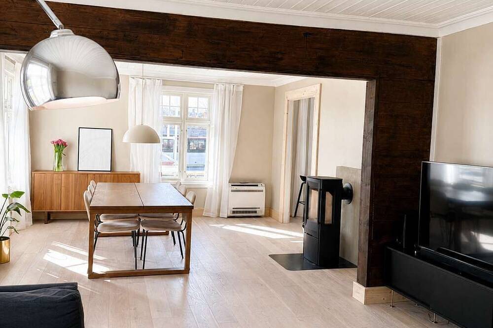 Central Haugesund Villa + Free Parking & Fast Wifi in Haugesund