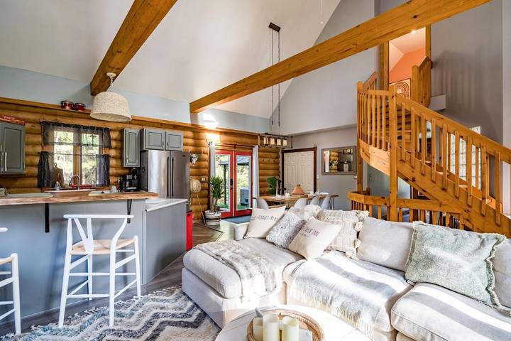 Domek letniskowy dla 8 osób, z ogród i jacuzzi w Ontario