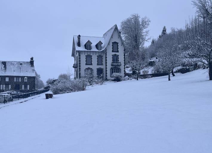 Location de vacances pour 2 personnes, avec jardin dans le Cantal - 3