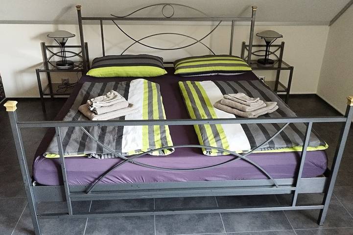 Ferienwohnung für 5 Personen, mit Balkon in Mastershausen - 2