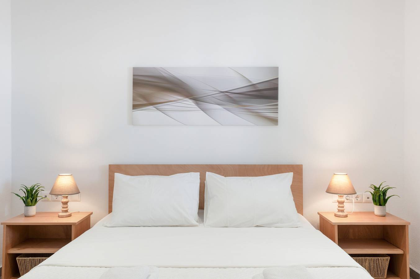Holiday Home 'Mykonos Serenity 1' with Shared Pool, Wi-Fi and Air Conditioning in Mykonos
