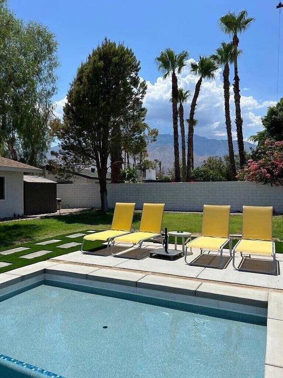 Casa Feliz- Zen Getaway with Saltwater Pool & Spa in Palm Springs, Coachella Valley