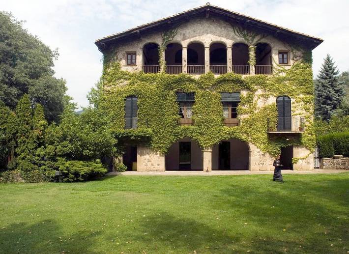Maison de campagne pour 2 personnes, avec jardin ainsi que vue et piscine à Olot - 2