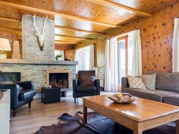 Villa for 8 Guests in Fieschertal, Valais, Picture 1