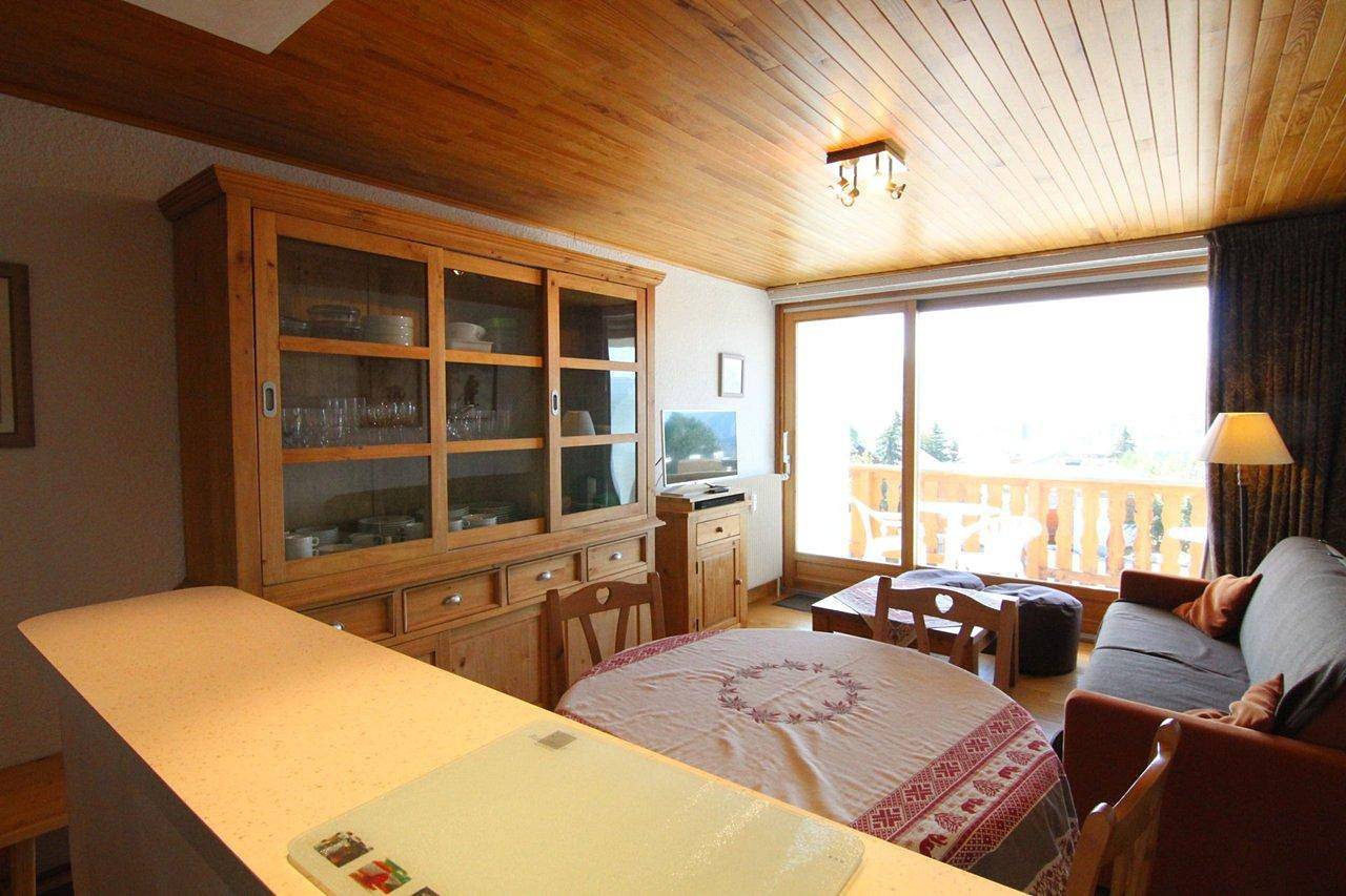 Studio entier, Résidence le Concorde - Studio coin montagne 5 personnes (C2) in Huez, Parc national des Écrins