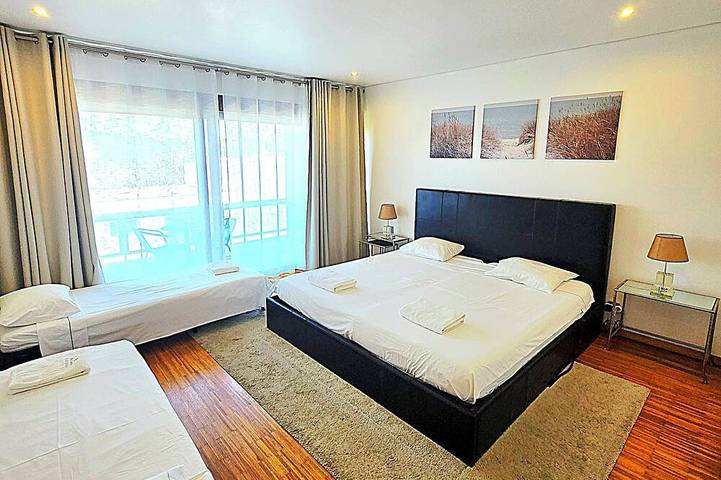 Location de vacances pour 22 personnes, avec sauna ainsi que jacuzzi et jardin à Mafra - 2