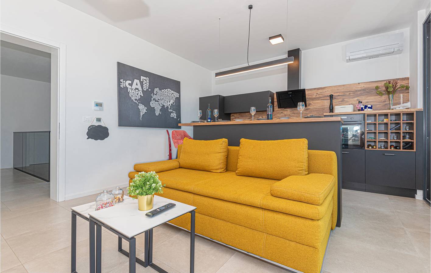 Cały apartament wypoczynkowy, Apartament wakacyjny dla 3 osób z taras in Tisno, Murter (wyspa)