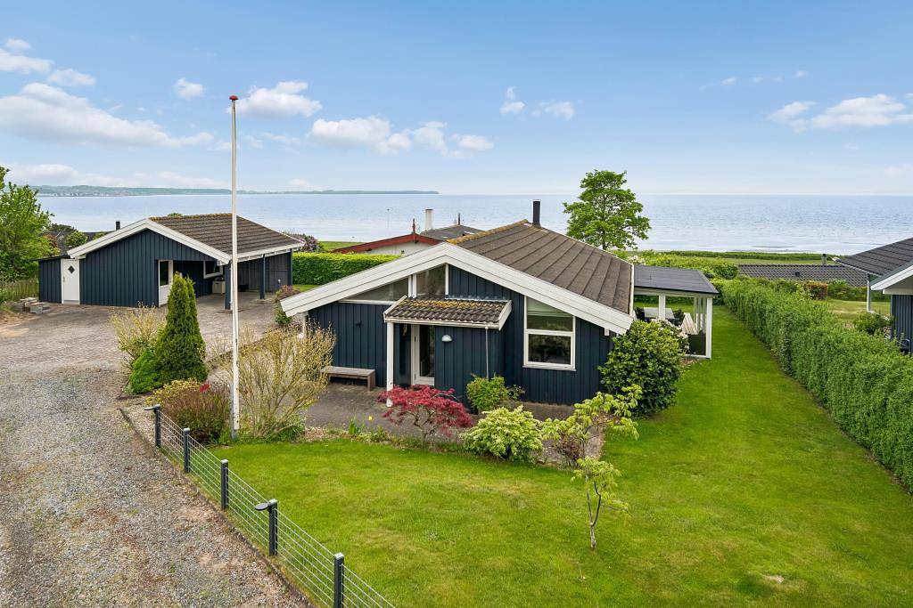 Modernes Ferienhaus mit Meerblick bei Ebeltoft – perfekt für einen erholsamen Urlaub an der dänischen Küste in Egsmark Strand, Süddjursland