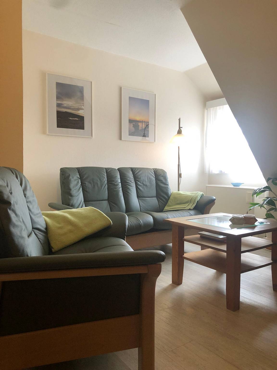 Ganze Wohnung, Ferienwohnung 'Fewo- Nommensen' mit Gemeinschaftsgarten und Wi-Fi in Oland, Langeneß