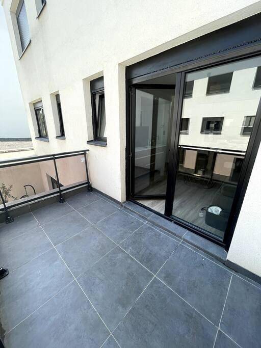 Gîte pour 4 personnes, avec jardin ainsi que balcon et vue à Rosny-sous-Bois - 2