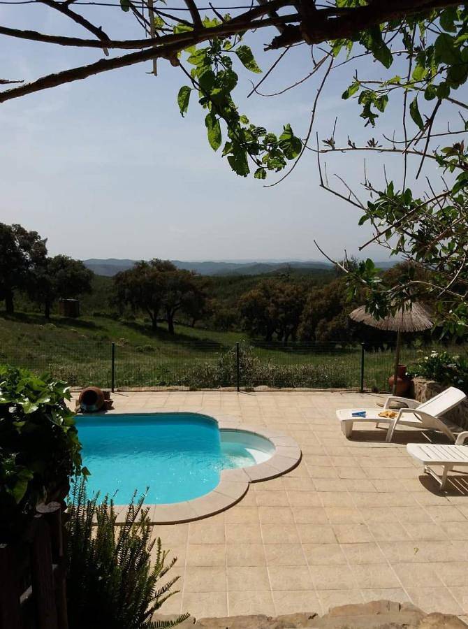 Location de vacances pour 8 personnes, avec jardin ainsi que vue et piscine, animaux acceptés dans Almodôvar - 4