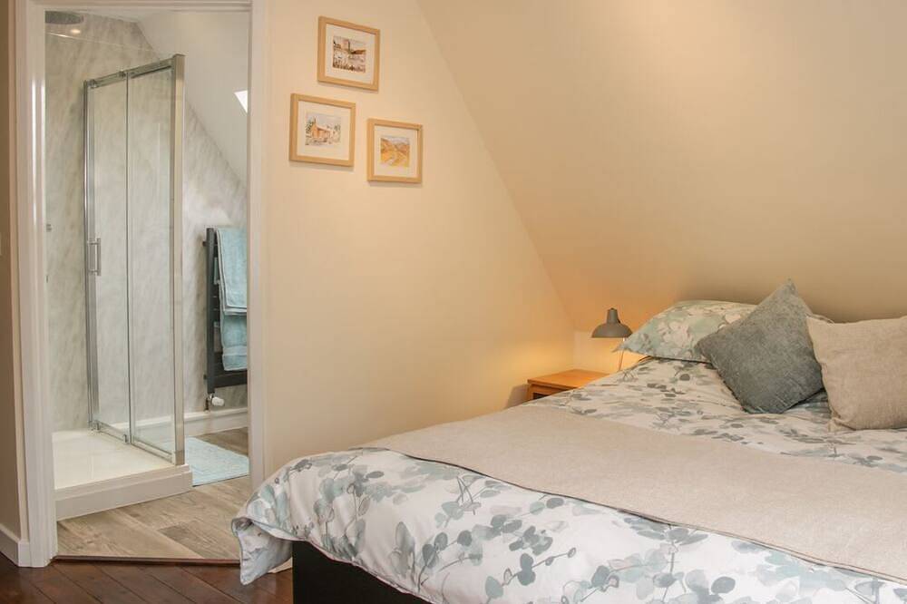 Entire apartment, Ragleth Place Lodge Retreat in Church Stretton, Shropshire Hills