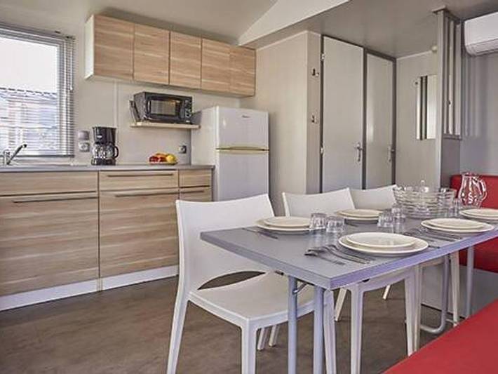 Camping für 6 Personen, mit Kinderpool in Sete - 3