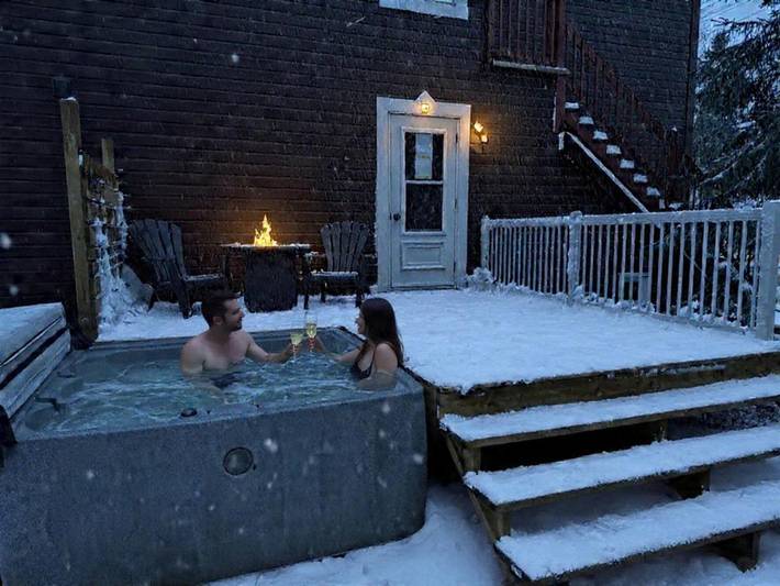 Hôtel pour 2 personnes, avec terrasse et jacuzzi dans Mont-Tremblant - 2