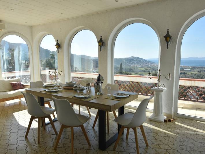 Exklusive Villa in Roses mit privatem Pool in El Mas Fumats, Roses