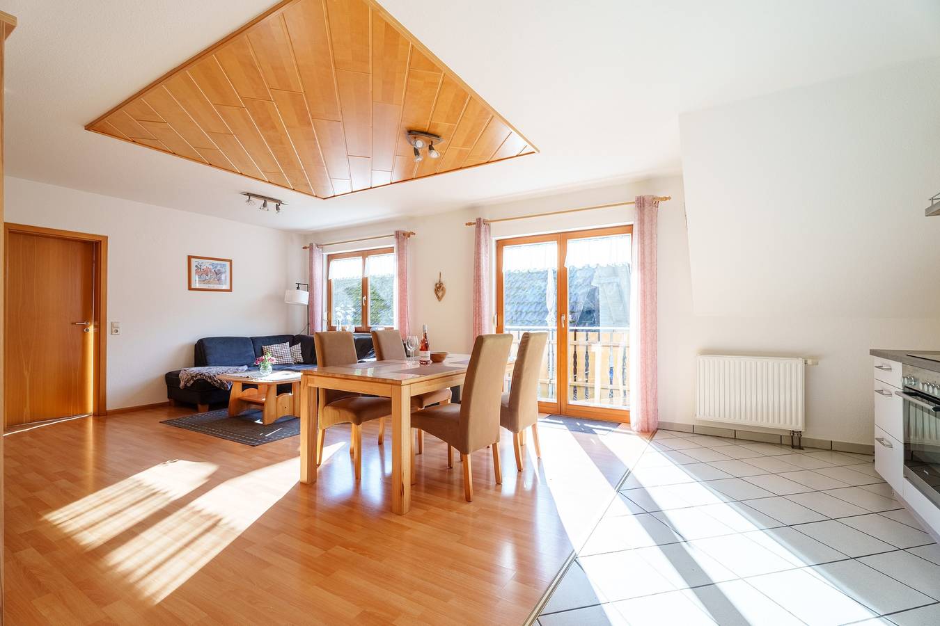 Ganze Wohnung, Ferienwohnung '1, 70qm' mit Balkon und Wi-Fi in Oberkirch, Mittlerer Schwarzwald
