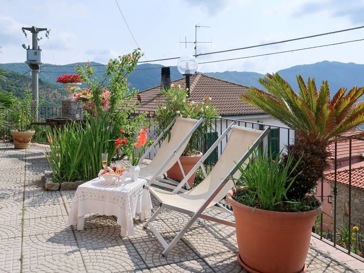 Ferienhaus für 4 Personen, mit Garten und Ausblick sowie Balkon