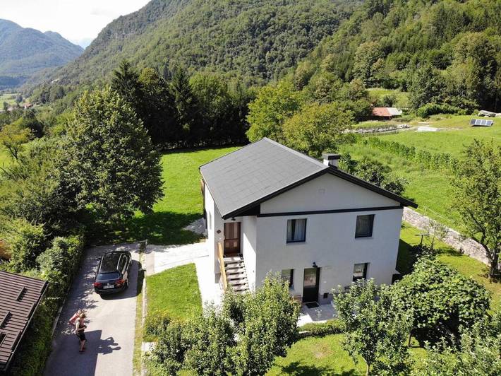 Location de vacances pour 8 personnes, avec jardin à Kobarid - 3