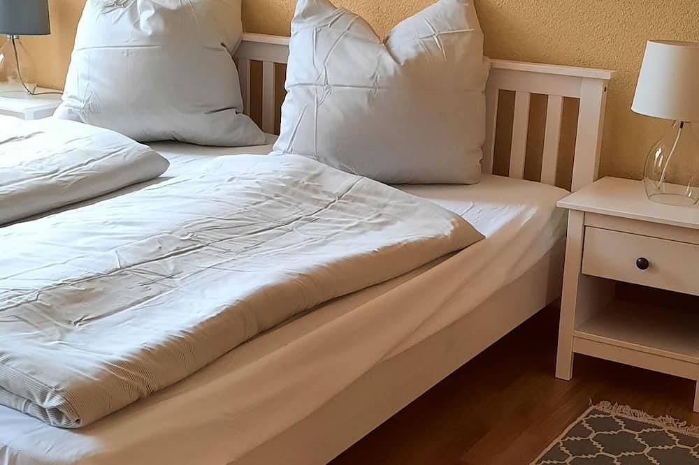 Entire apartment, Vacation apartment Landidylle in the middle of the beautiful Fläming in Coswig (Anhalt), Fläming Heath