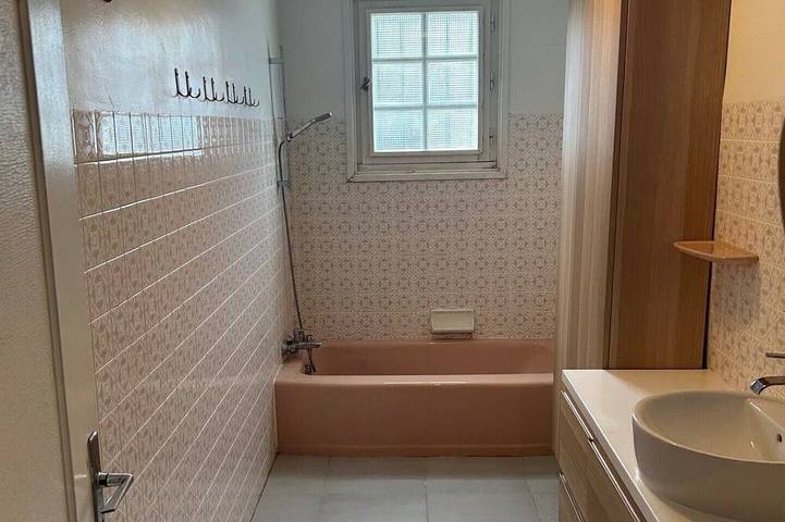 Location de vacances pour 8 personnes, avec Balcon ainsi que Jardin et Piscine à Biriatou - 4