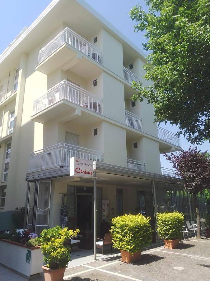 Hôtel pour 2 personnes, avec vue et balcon à Misano Adriatico - 2