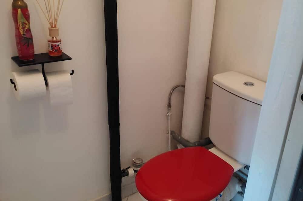 Appartement entier, Bel appartement à 2 pas de Paris, Stade de France, Aéroport Cdg, et Disney in La Courneuve, Seine-Saint-Denis