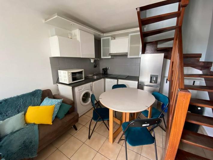 Location de vacances pour 4 personnes, avec terrasse ainsi que vue sur le lac et vue, animaux acceptés dans Tour Barberousse Chateau De Gruissan - 2