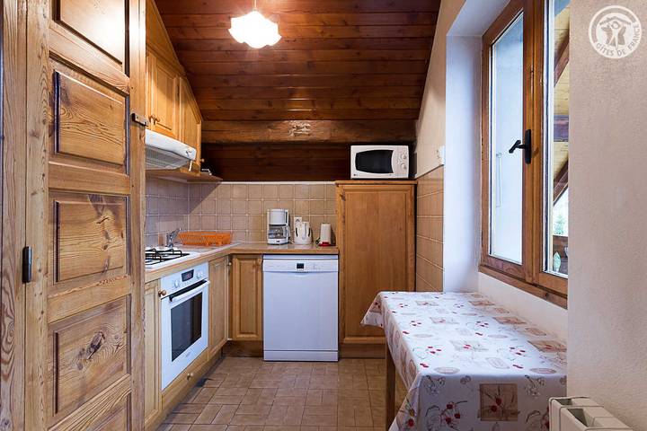 Gîte pour 5 personnes, avec balcon à Albiez-Montrond - 4