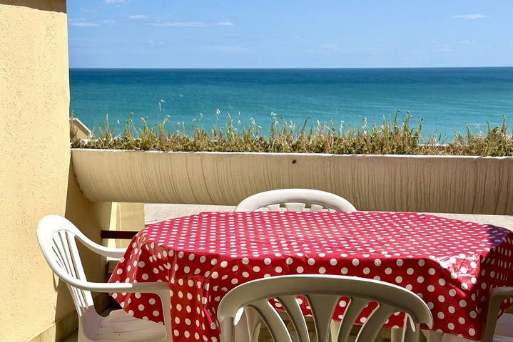 Ferienwohnung für 4 Personen, mit Balkon/Terrasse in Marche - 2