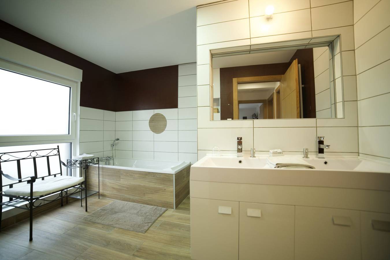 B&B chambre chez Gwenael parking et box vélo - Chambre in Issenheim, Région de Guebwiller