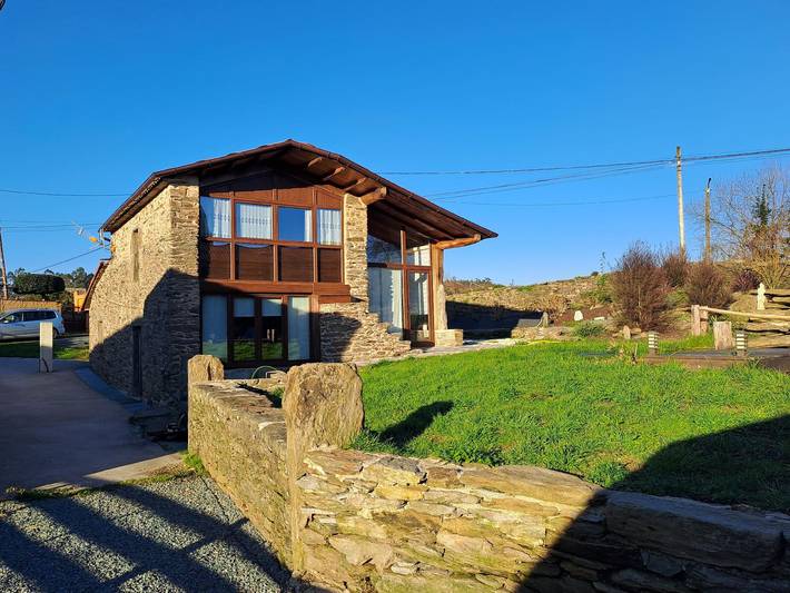 Casa rural para 5 personas, con jardín, Se admiten mascotas en Provincia de La Coruña - 4