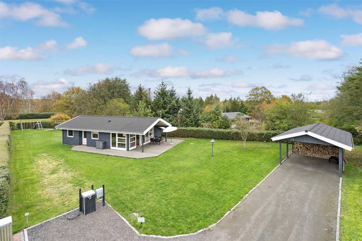 Feriehus for 6 personer, med jacuzzi og sauna samt terrasse - 1