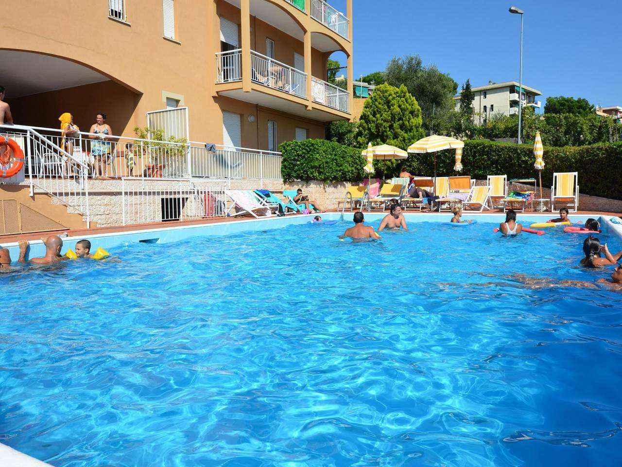 Apartamento entero, Wohnanlage Orchidea - Wohnung B 5 in Pietra Ligure, Pietra Ligure Municipio