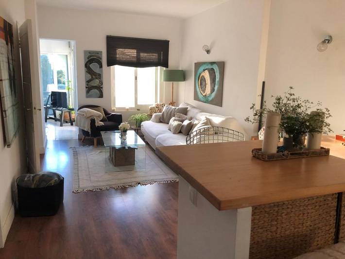 Casa rural para 3 personas, con vistas además de jardín y piscina en El Paraíso