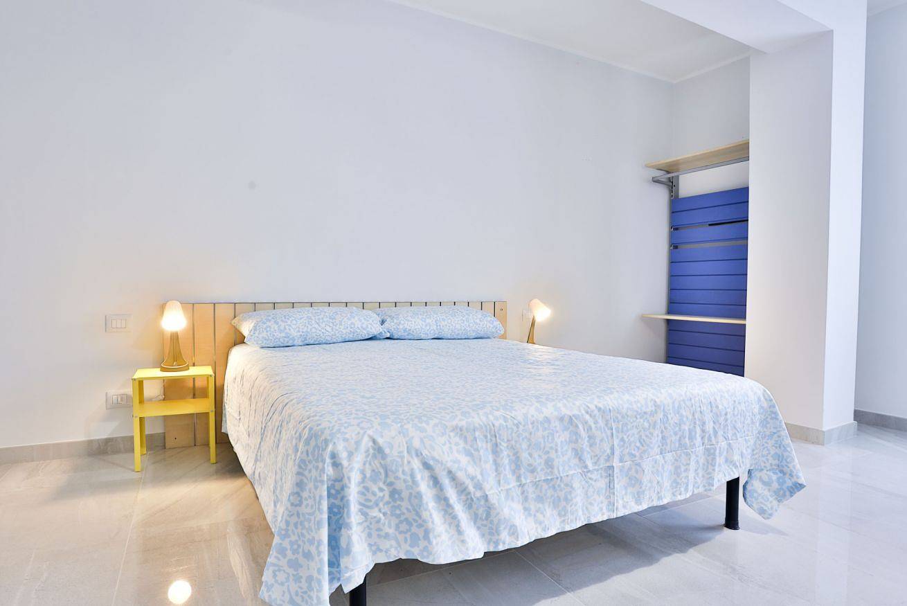 Appartamento intero, Casa Angela - Apartment a few steps from the Sea in Salerno, Costa tirrenica Campania