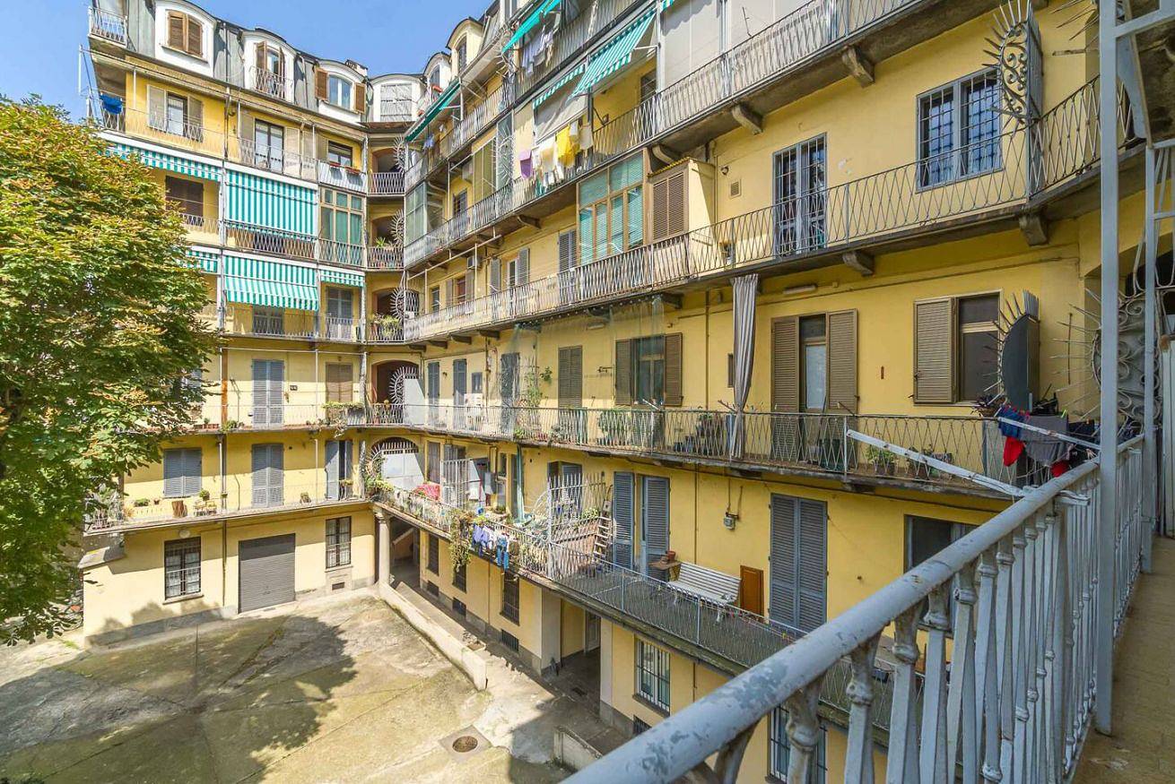 Geheel appartement, Vakantieappartement voor 7 personen in Turijn, Provincie Torino