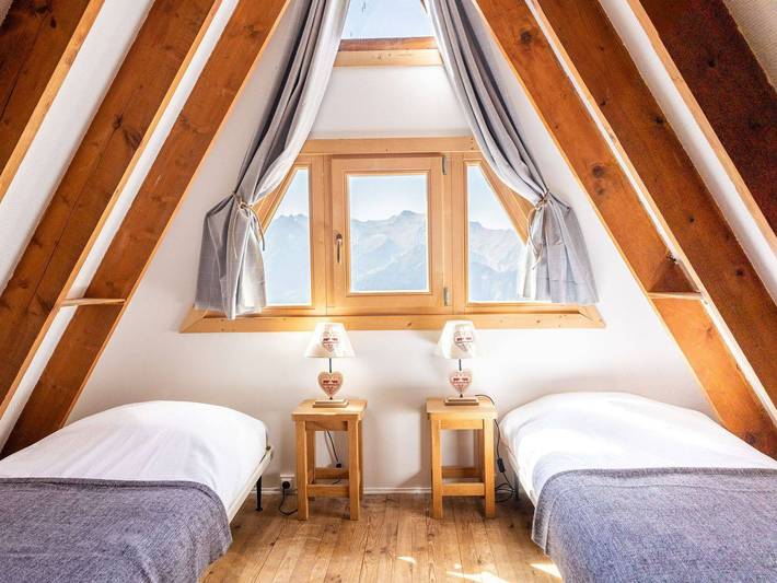 Chalet pour 8 personnes, avec terrasse à Huez - 2
