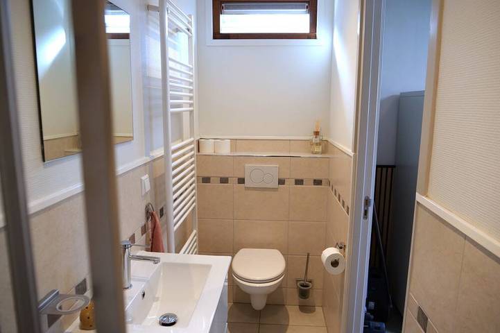 Appartement entier, Cozy guesthouse with private garden and free parking in Rotterdam, Hollande-Méridionale