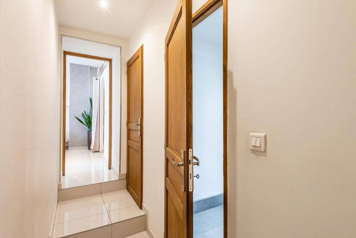 Appartement entier, Appartement en bord de lac avec jaccuzi in Publier, Région de Thonon-les-Bains
