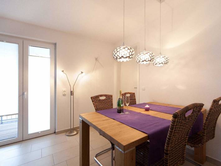 Ferienwohnung für 4 Personen, mit Balkon und Sauna, kinderfreundlich in Binz - 4